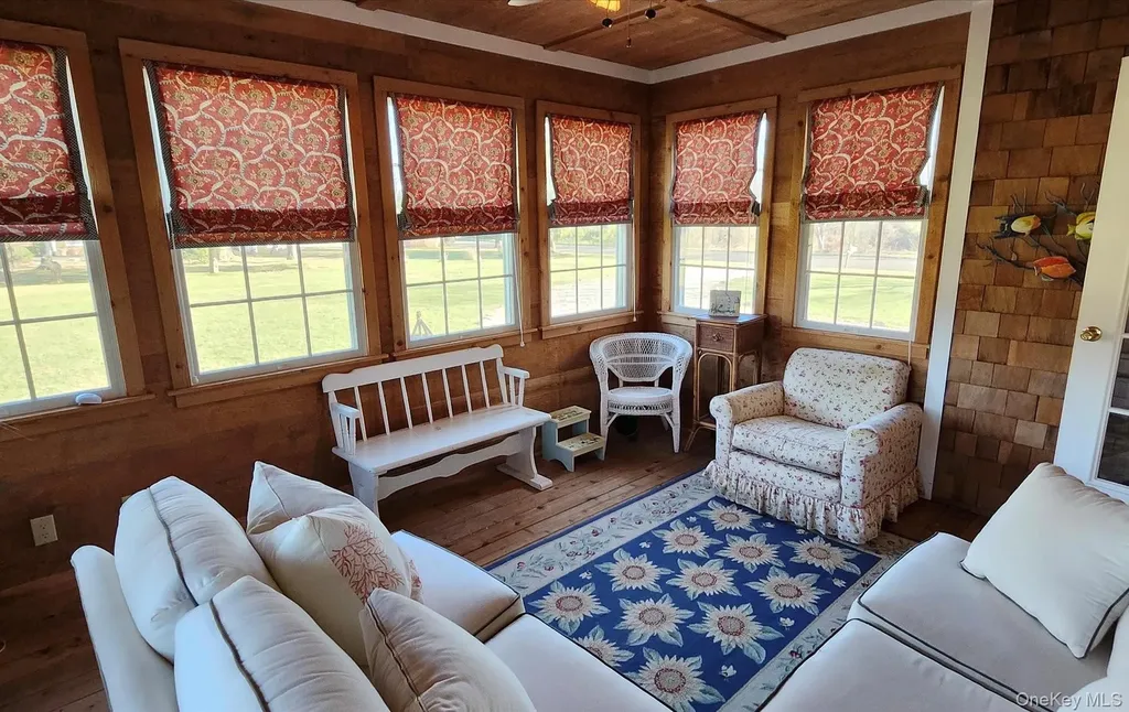 175 Uhl Lane Orient NY 11957