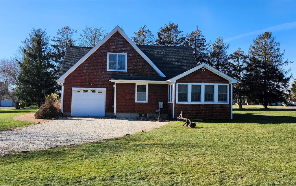 175 Uhl Lane Orient NY 11957