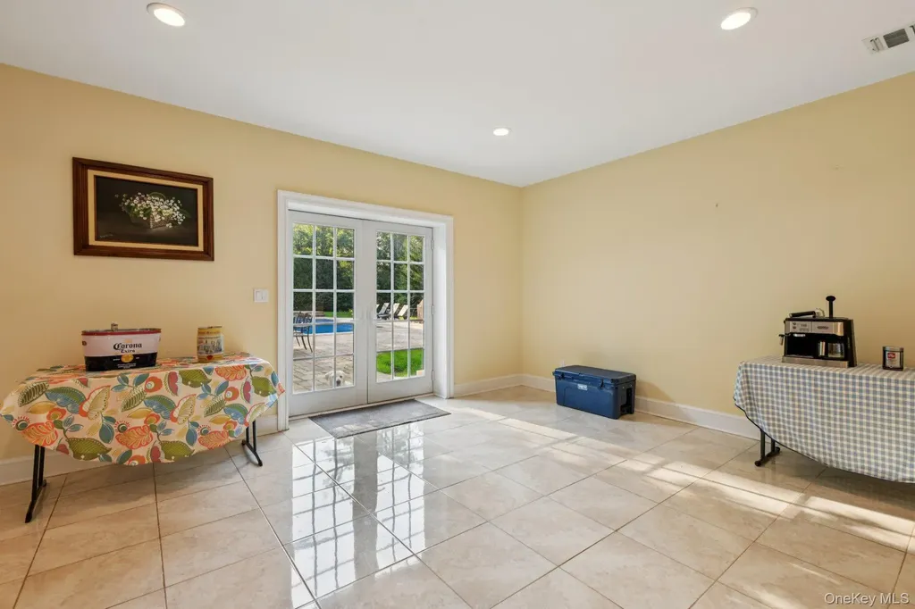 4 Celestial Court Saint James NY 11780