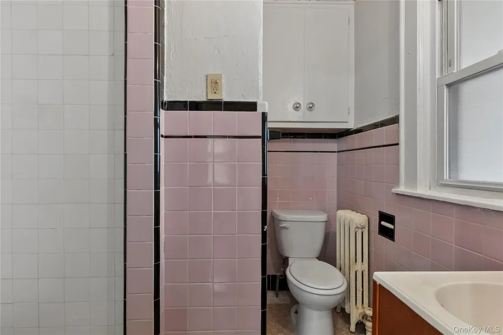264 Laurelton Boulevard Long Beach NY 11561