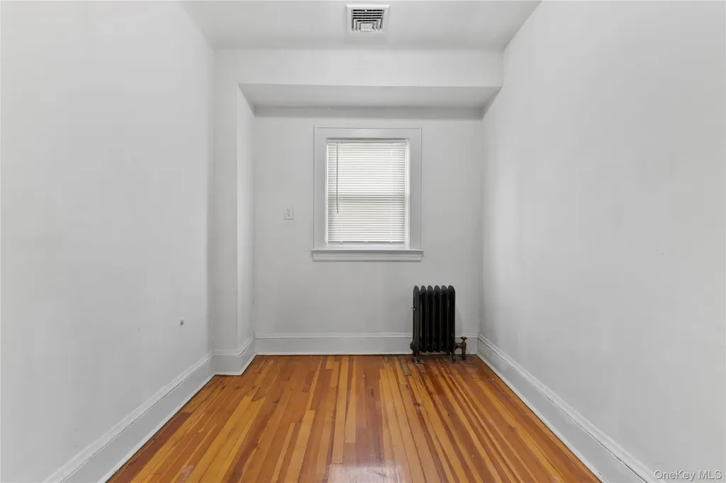 264 Laurelton Boulevard Long Beach NY 11561