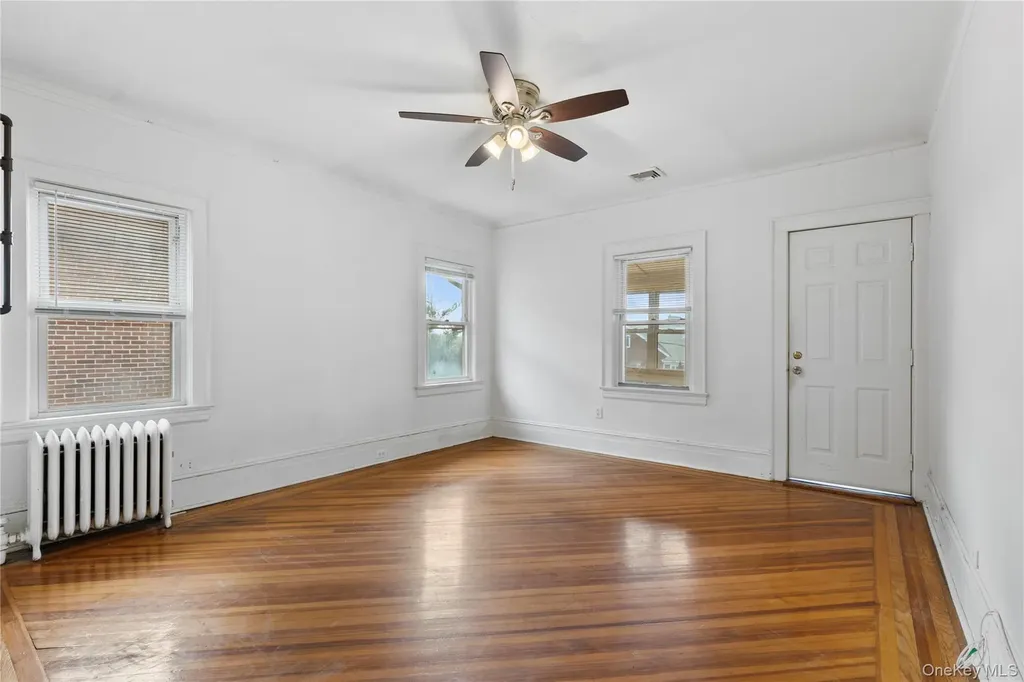 264 Laurelton Boulevard Long Beach NY 11561