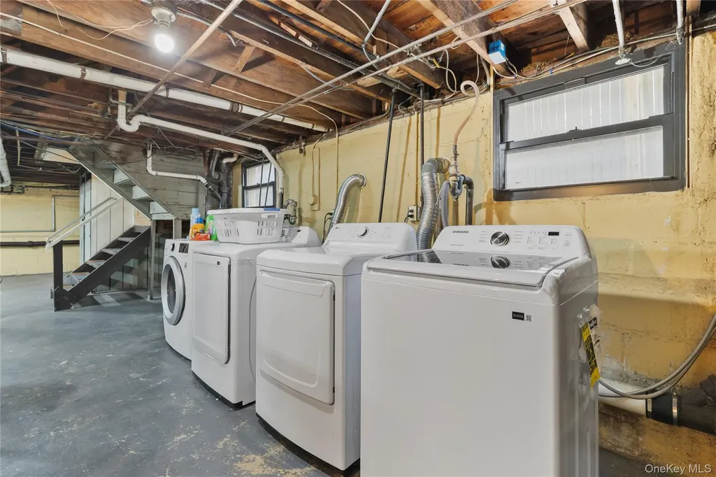 264 Laurelton Boulevard Long Beach NY 11561