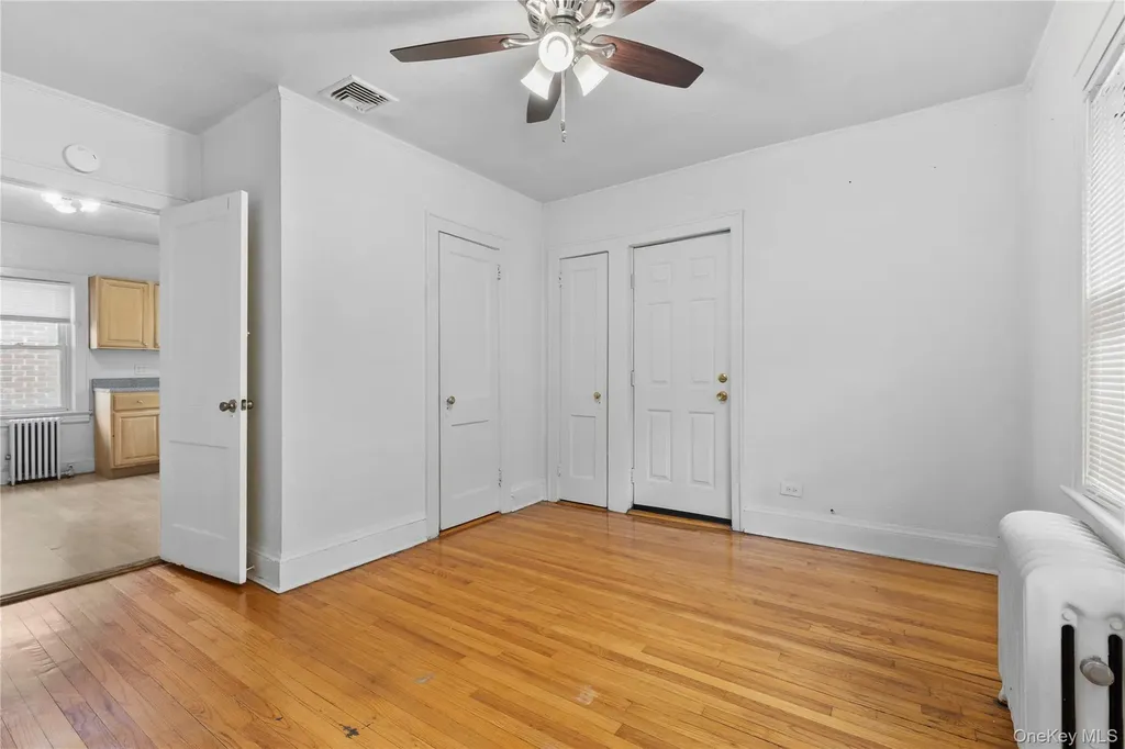 264 Laurelton Boulevard Long Beach NY 11561