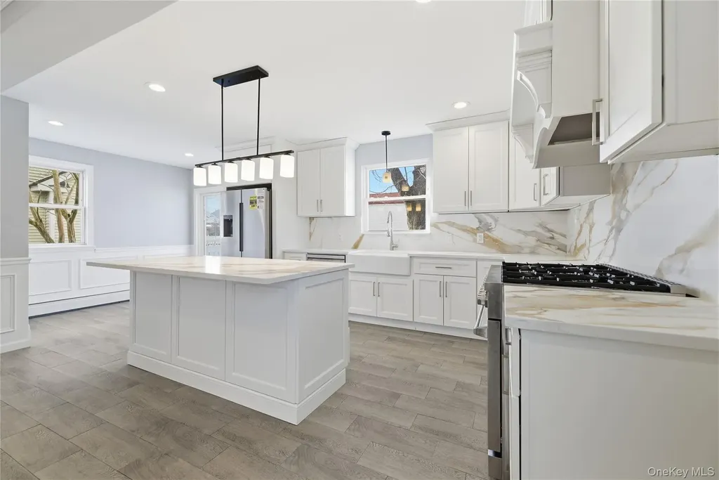 2962 Grand Avenue Baldwin NY 11510