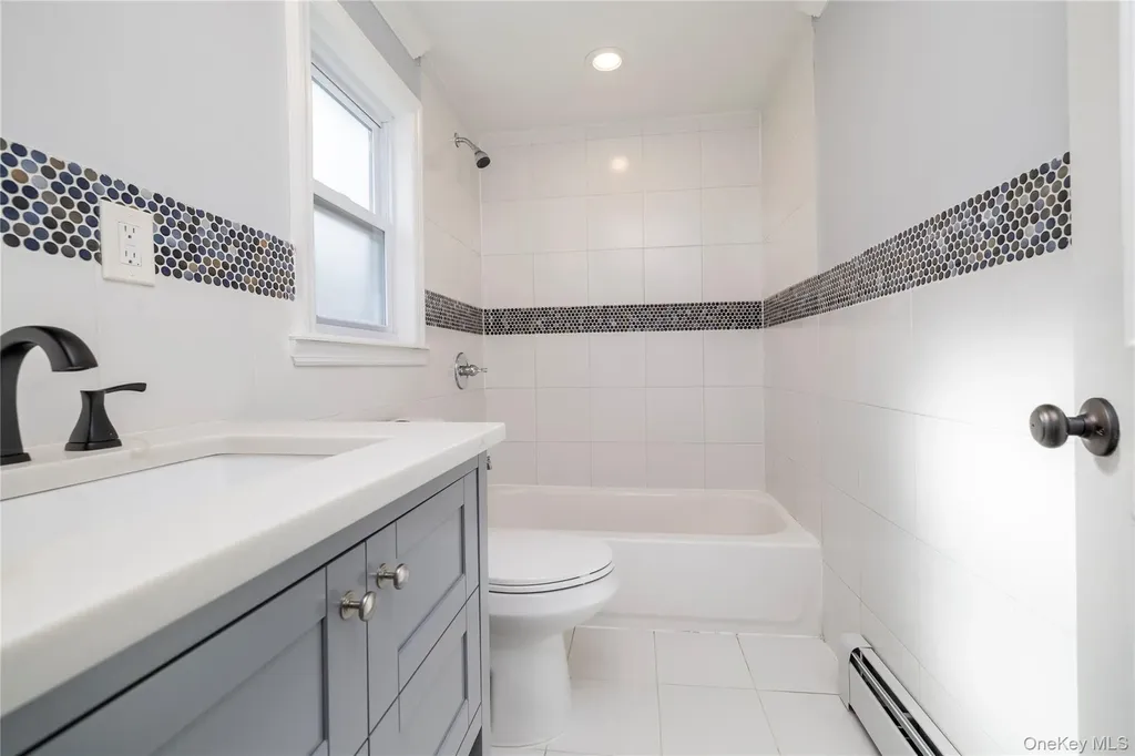 2962 Grand Avenue Baldwin NY 11510