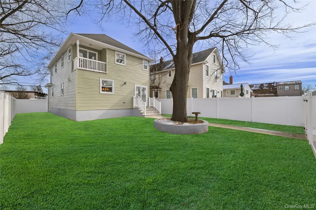 2962 Grand Avenue Baldwin NY 11510