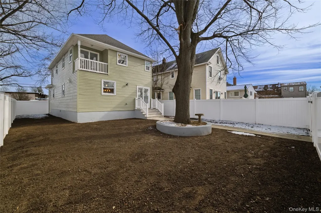 2962 Grand Avenue Baldwin NY 11510