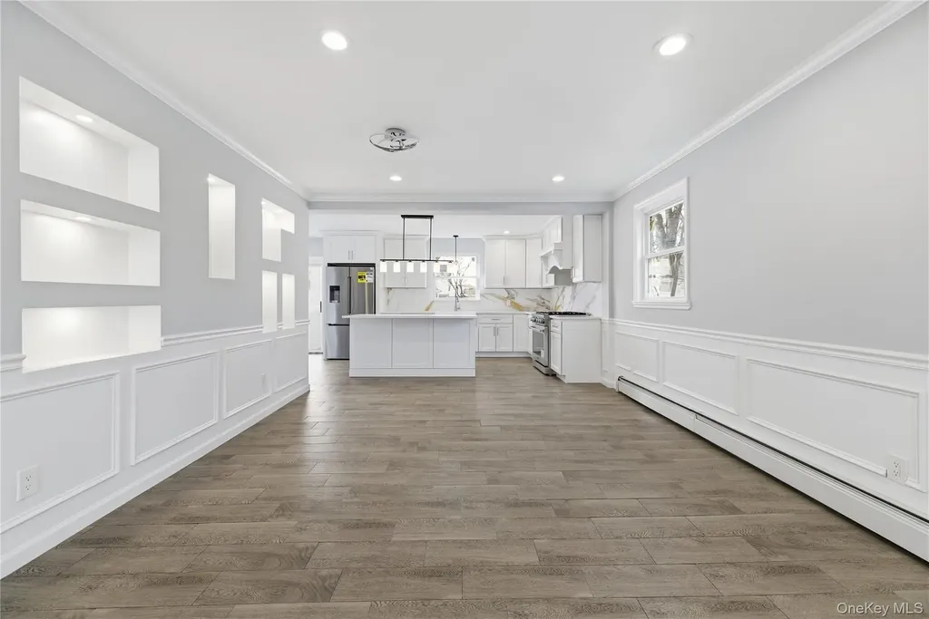 2962 Grand Avenue Baldwin NY 11510
