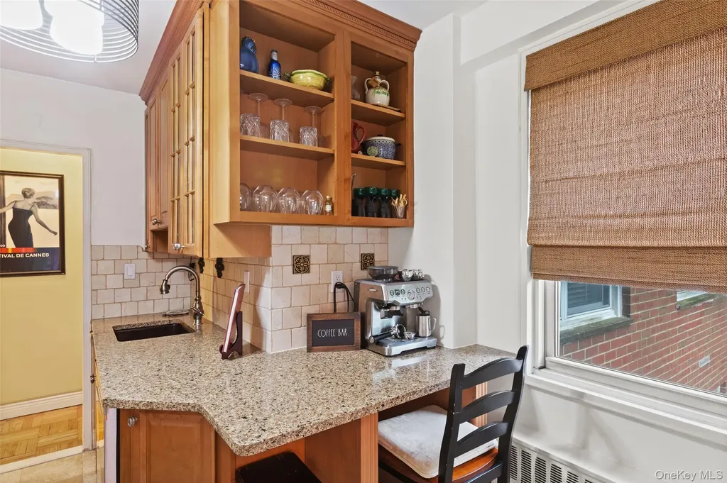 230 Garth Road Scarsdale NY 10583