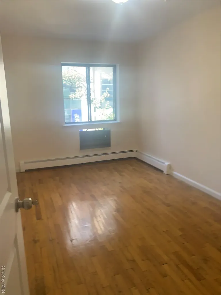 13512 37th Avenue Flushing NY 11354