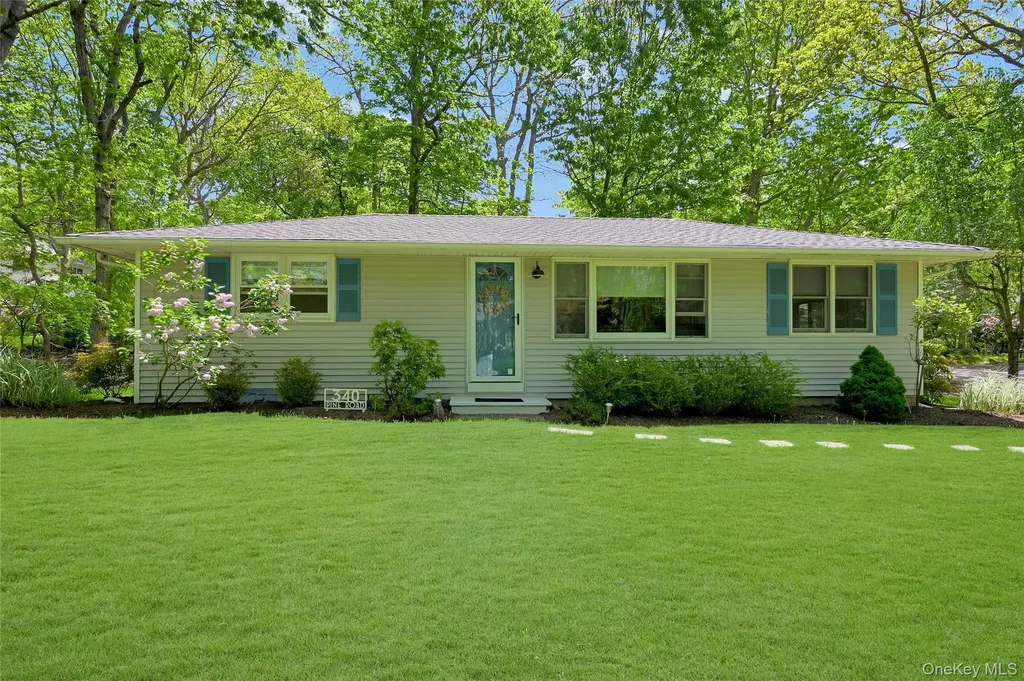 340 Pine Road Southold NY 11971