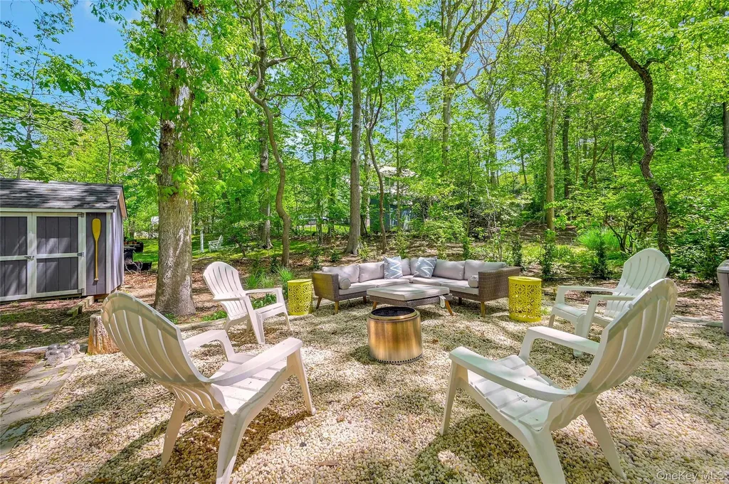 340 Pine Road Southold NY 11971
