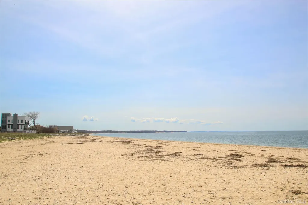 340 Pine Road Southold NY 11971