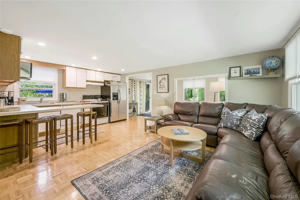 340 Pine Road Southold NY 11971