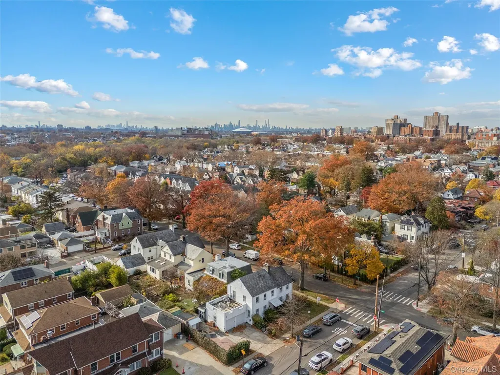 52-06 Bowne Street Flushing NY 11355
