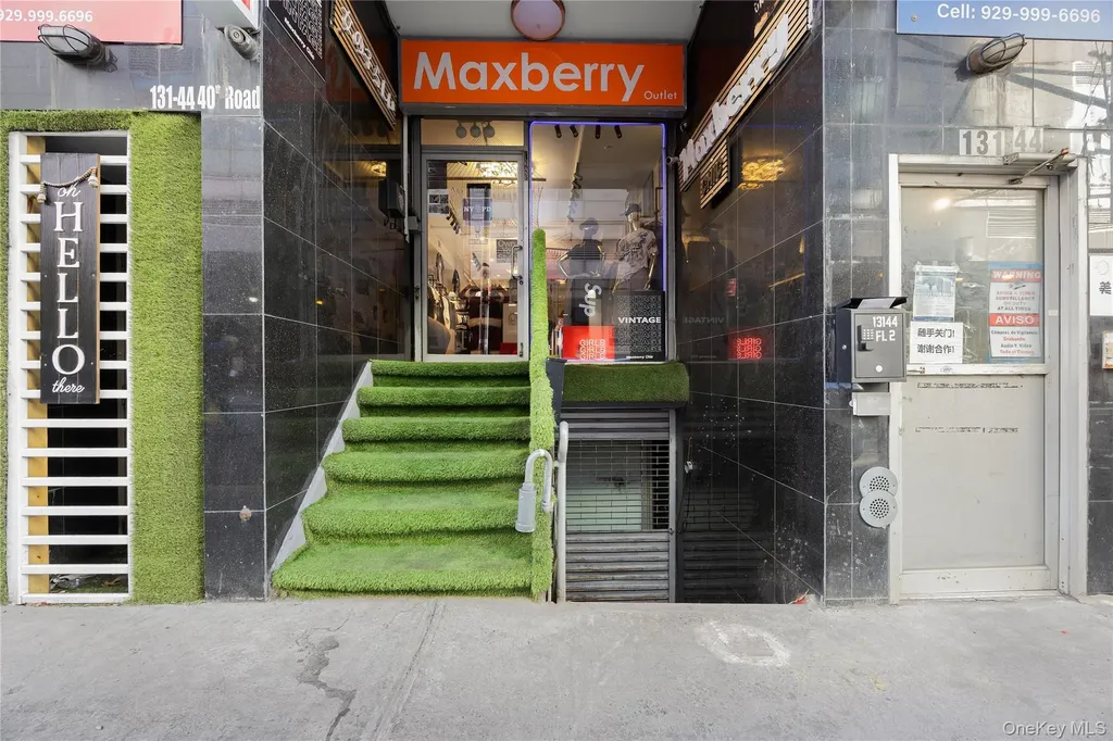 131-44 40th Road Flushing NY 11354