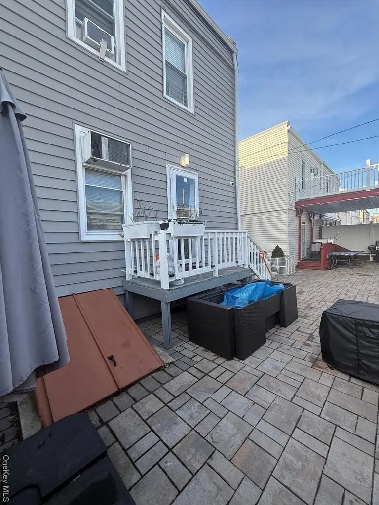 7843 84th Street Glendale NY 11385