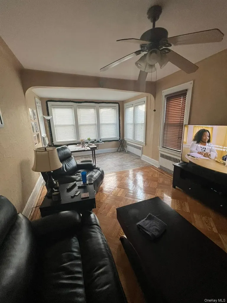 7843 84th Street Glendale NY 11385