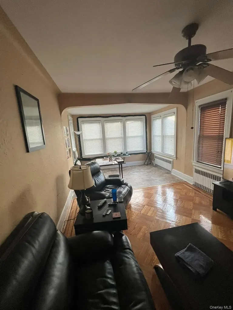 7843 84th Street Glendale NY 11385