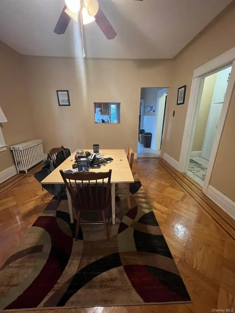 7843 84th Street Glendale NY 11385