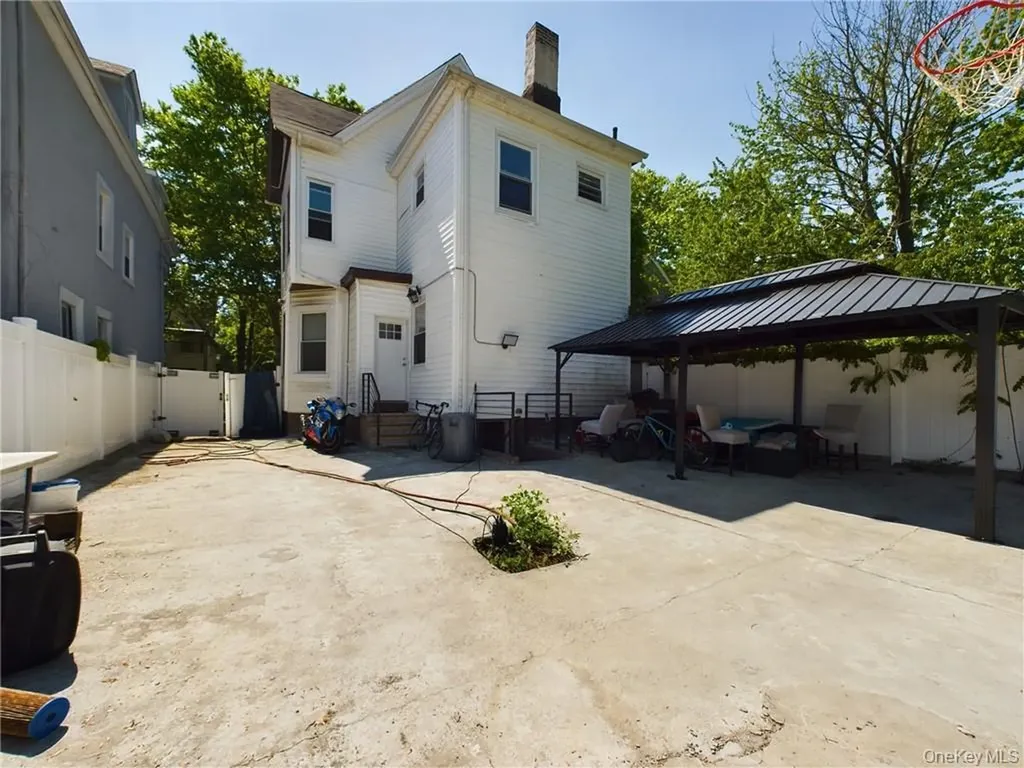 441 S 8th Avenue Mount Vernon NY 10550