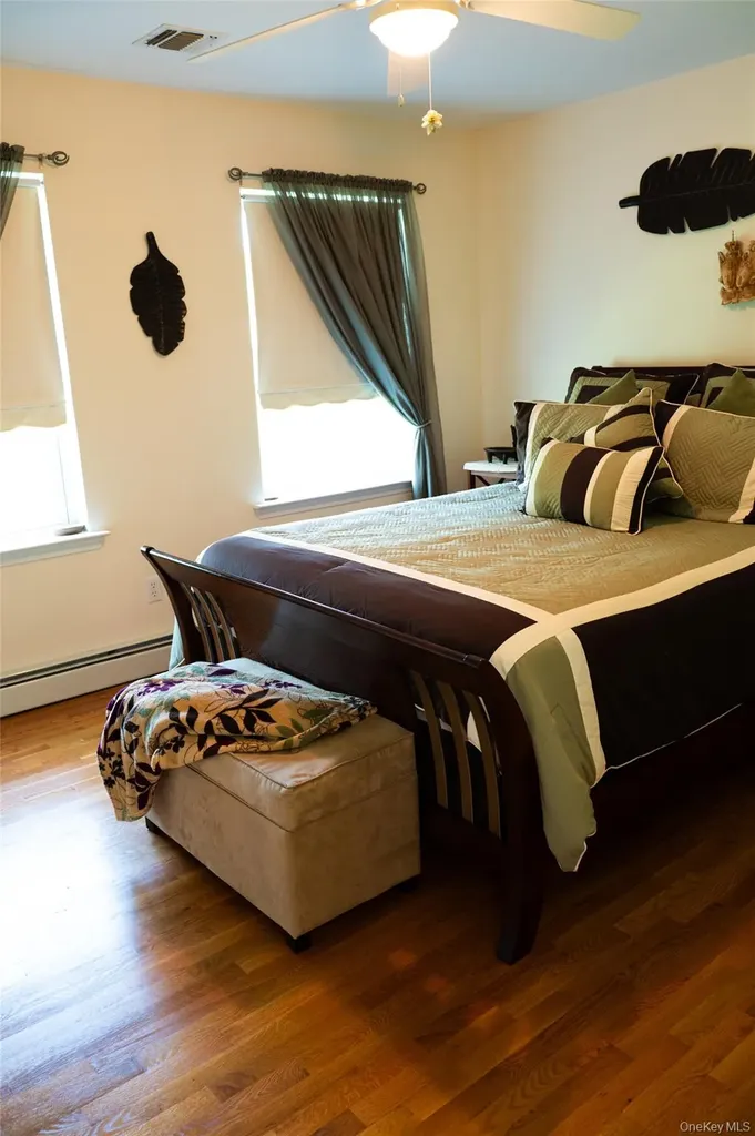 7 Victorian Court Milton NY 12547