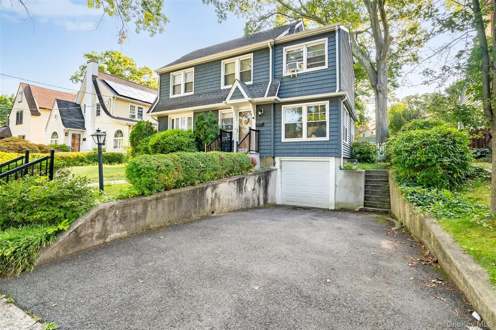 33 Smith Avenue White Plains NY 10605