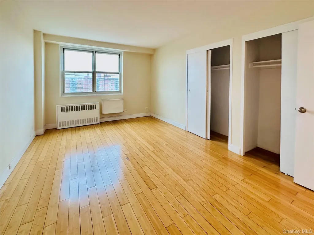 880 Boynton Avenue Bronx NY 10473