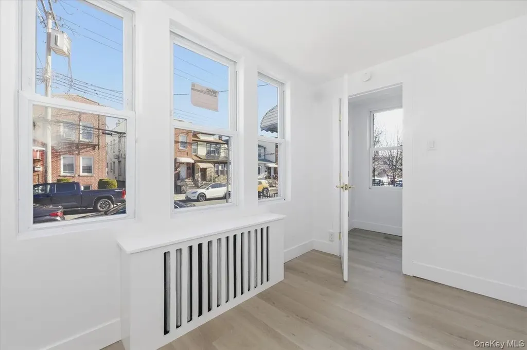 1833 Hone Avenue Bronx NY 10461