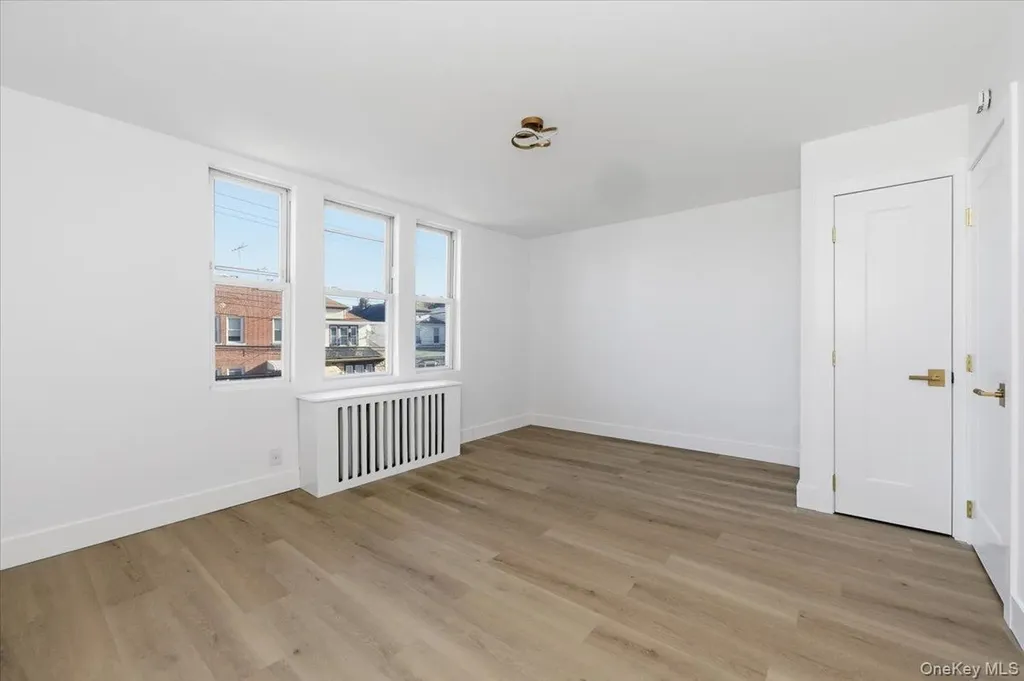 1833 Hone Avenue Bronx NY 10461