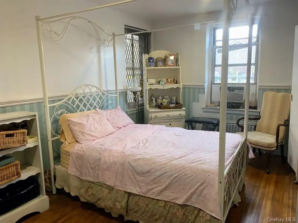 76-10 34th Avenue Jackson Heights NY 11372