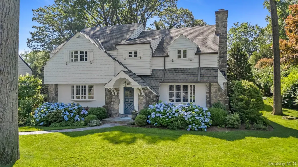 257 Barnard Road Larchmont NY 10538