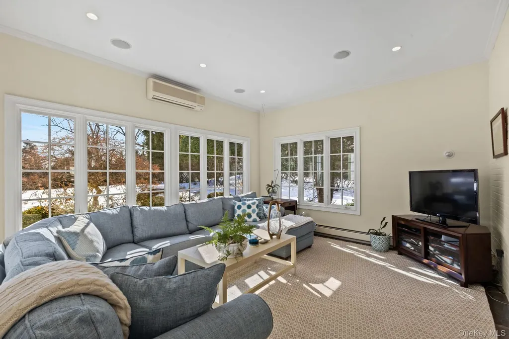 257 Barnard Road Larchmont NY 10538