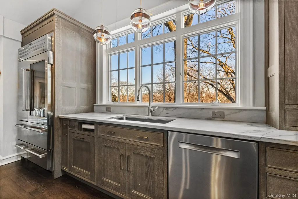 491 S Barry Avenue Mamaroneck NY 10543