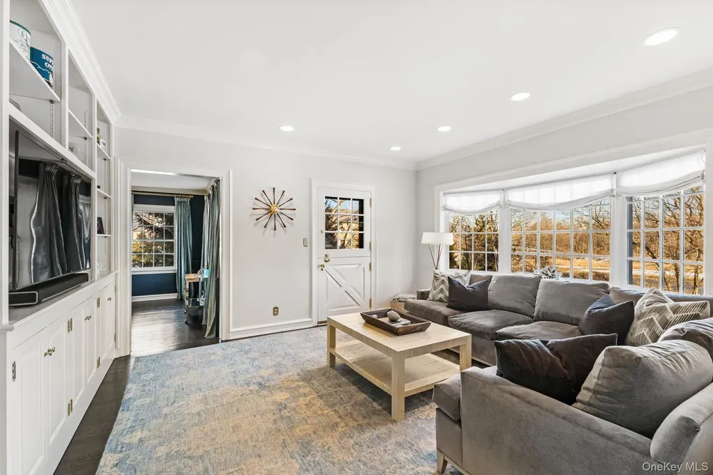 491 S Barry Avenue Mamaroneck NY 10543