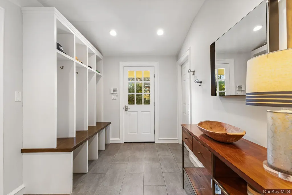 491 S Barry Avenue Mamaroneck NY 10543