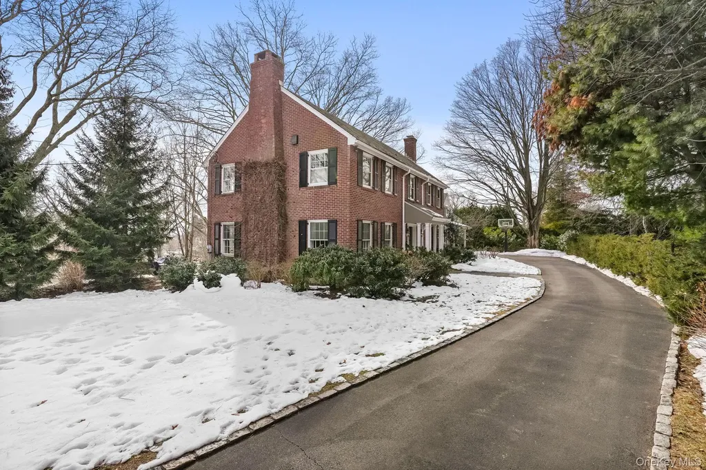 491 S Barry Avenue Mamaroneck NY 10543