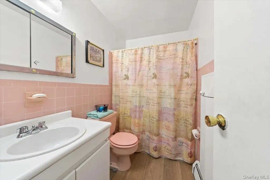 2536 Tiemann Avenue Bronx NY 10469