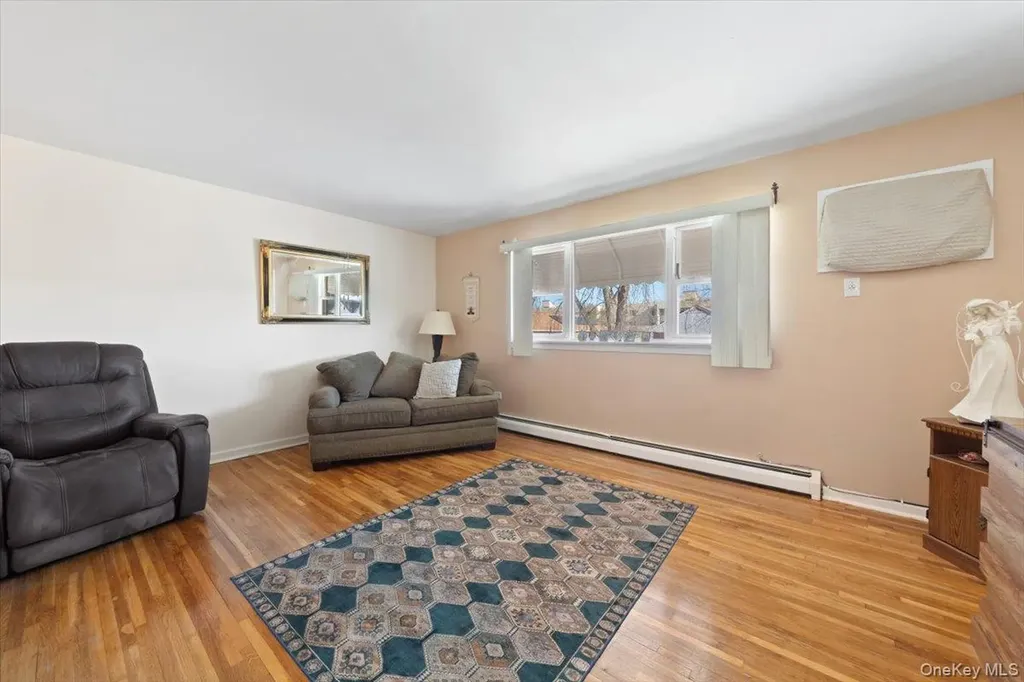 2536 Tiemann Avenue Bronx NY 10469