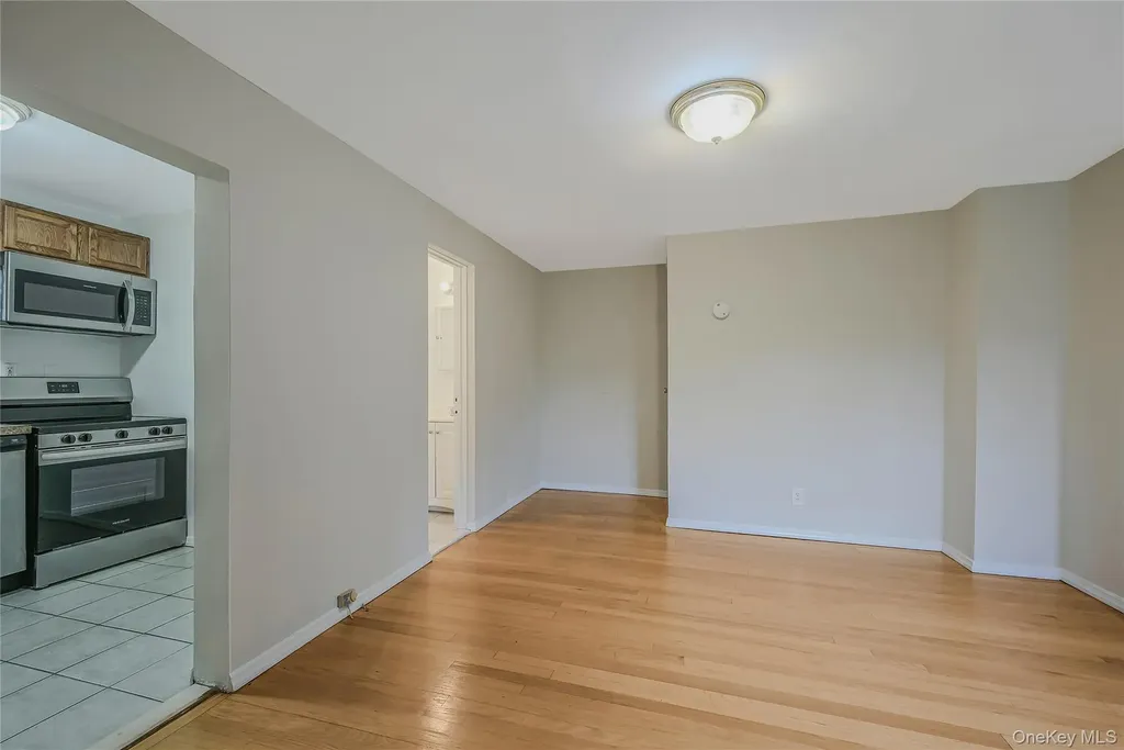 148 S 4th Street Bethpage NY 11714