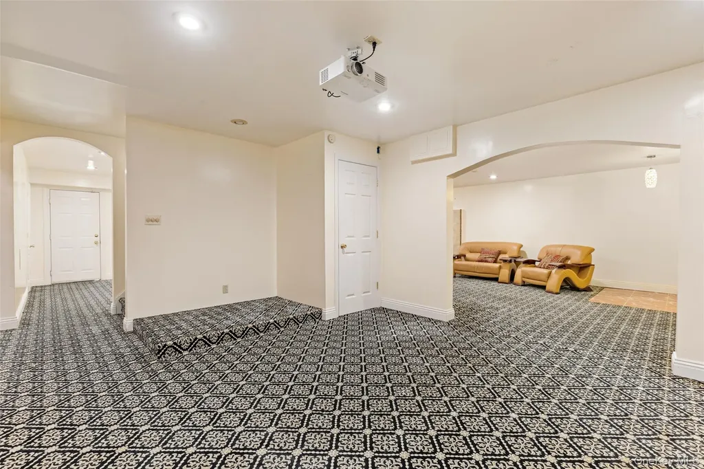 13 Mesa Place Nanuet NY 10954