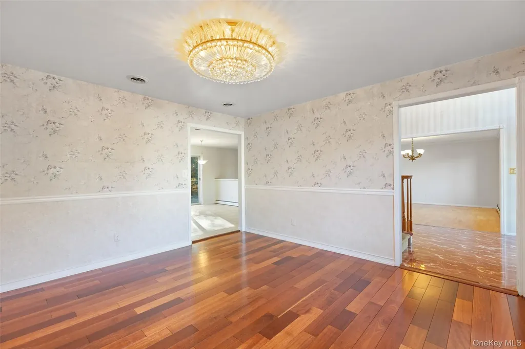 13 Mesa Place Nanuet NY 10954