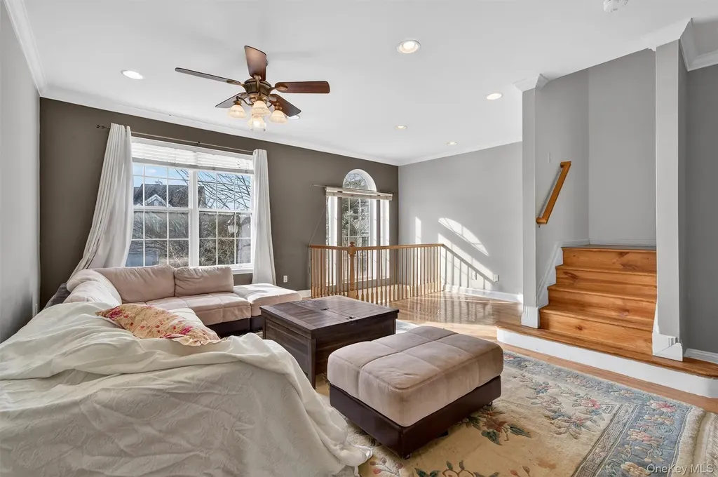 11 Gillian Court Monroe NY 10950