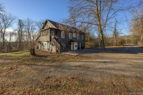 91 Scheller Park Road West Coxsackie NY 12192