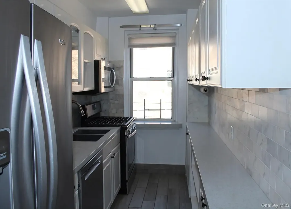 811 Bronx River Road Yonkers NY 10708