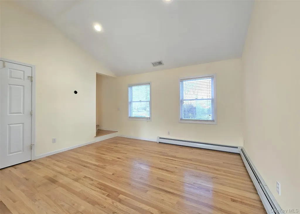 2 Franklin Street Coram NY 11727