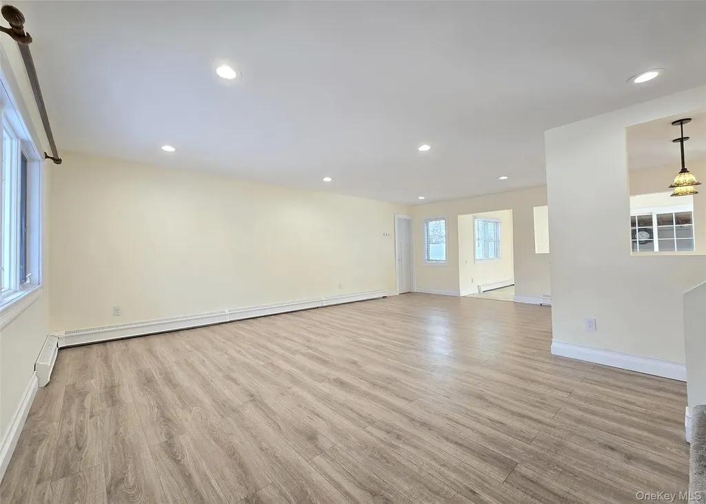 2 Franklin Street Coram NY 11727