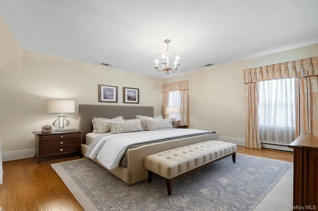 48 Kate Circle Middle Island NY 11953