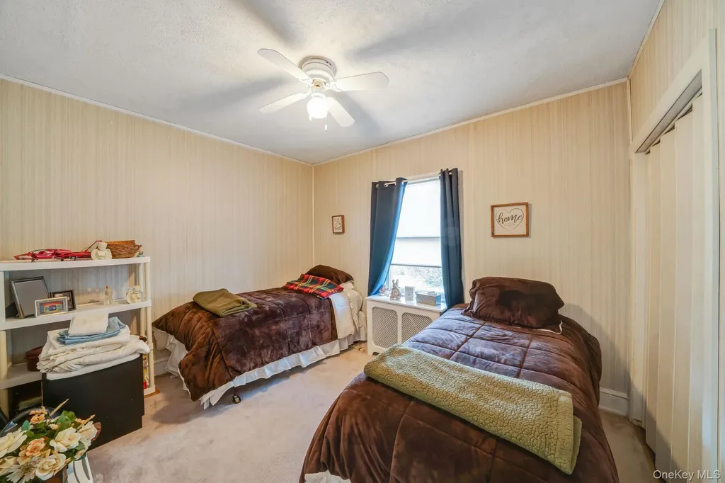 4 W William Street Bay Shore NY 11706